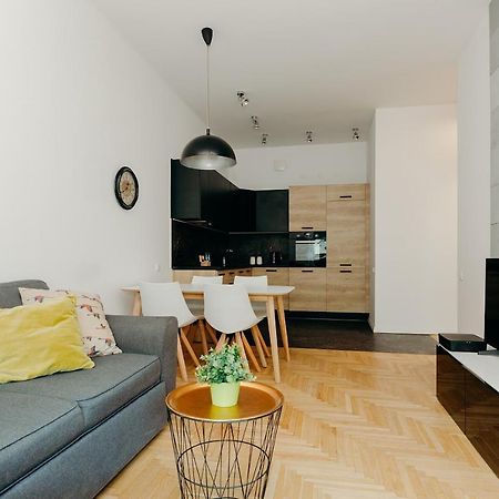 Shortstaypoland Grzybowska Warszawa Exteriör bild
